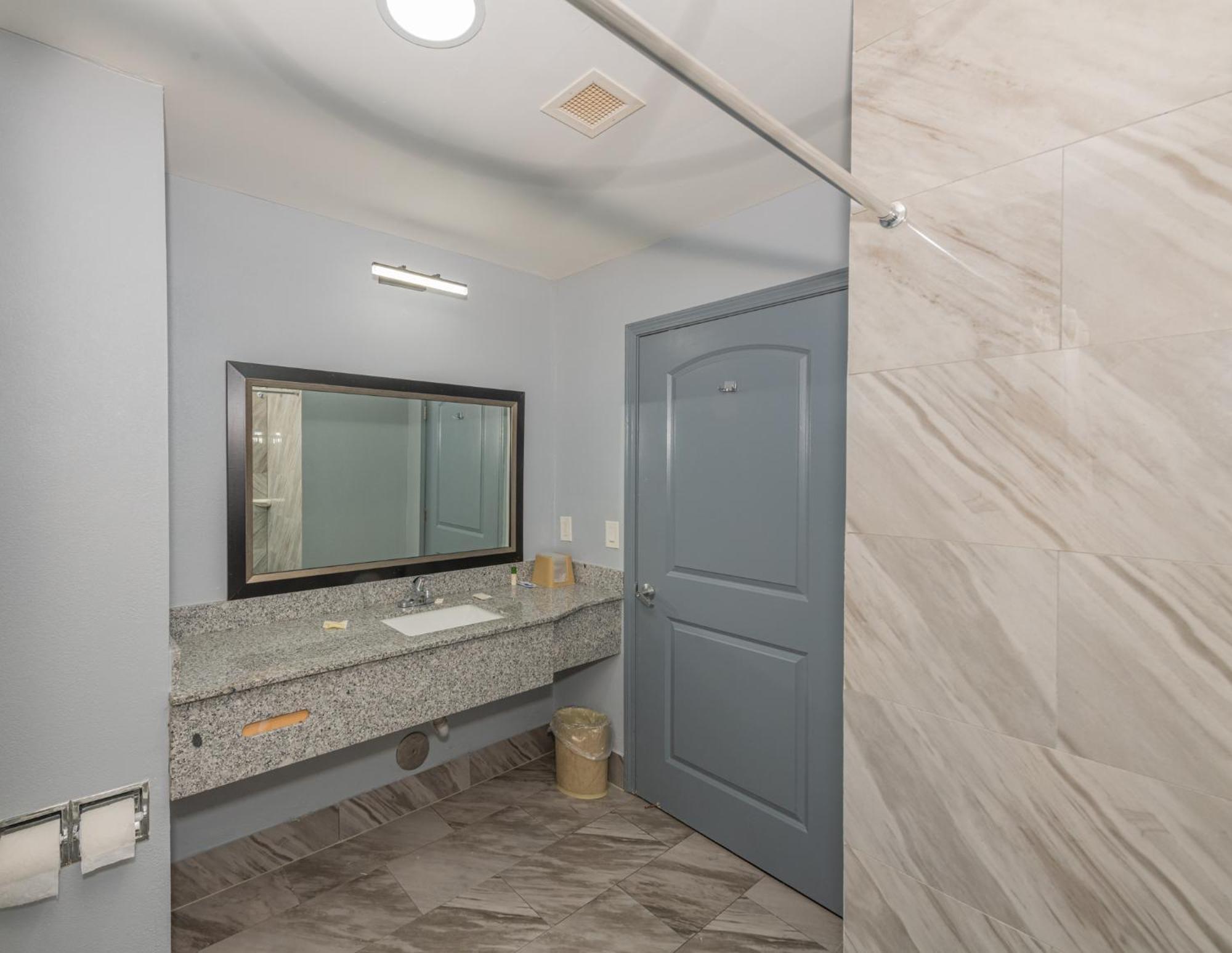 Jamestown Inn & Suites ريفرديل المظهر الخارجي الصورة