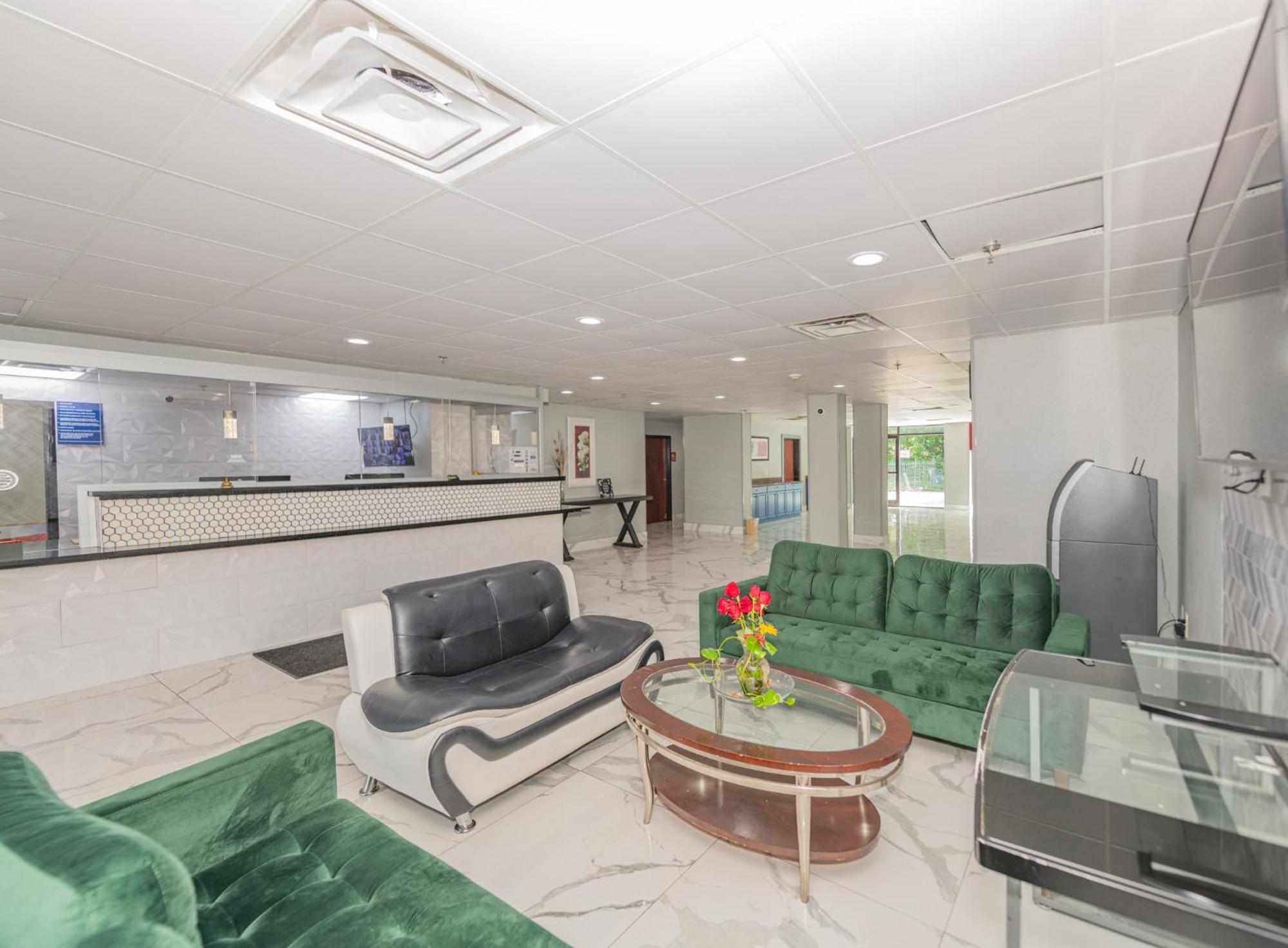 Jamestown Inn & Suites ريفرديل المظهر الخارجي الصورة